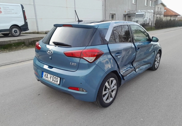 Hyundai i20 cena 29900 przebieg: 134371, rok produkcji 2016 z Świdnik małe 56